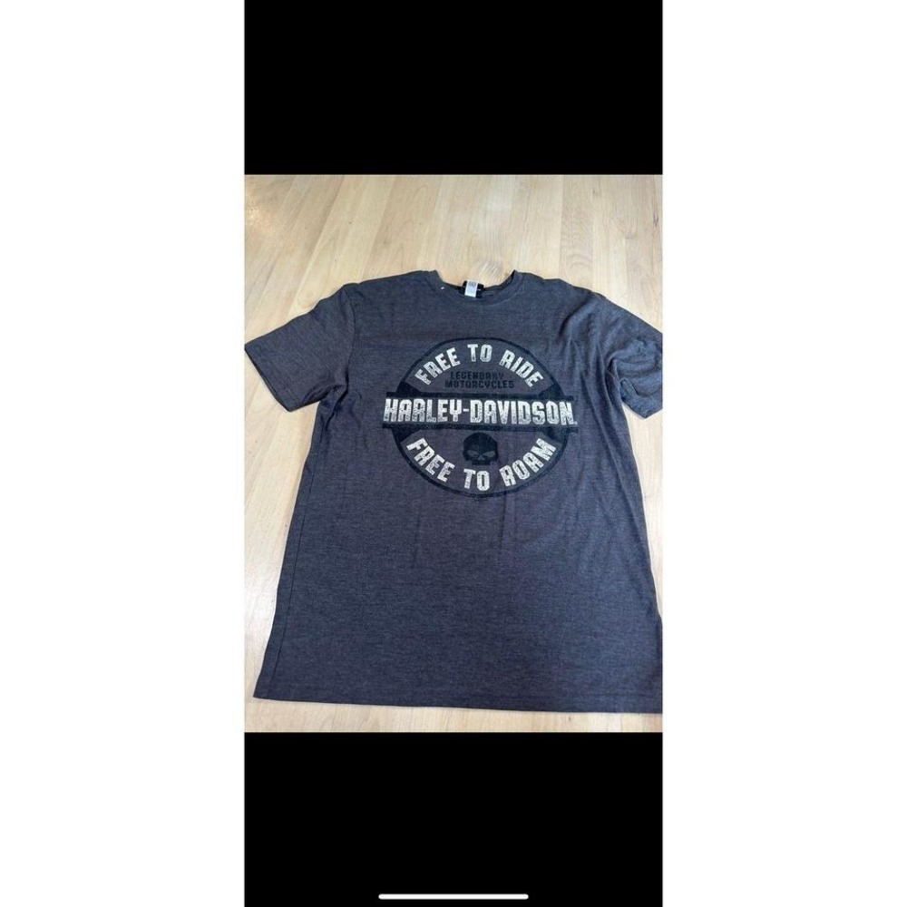 Harley Davidson Free‎ To Ride Graphic T-Shirt Legendary Motorcycles